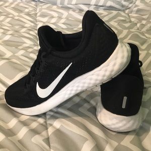 Women’s Nike Skylux
